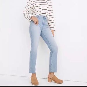 Madewell Perfect Vintage Straight Jean in Mosedale Wash